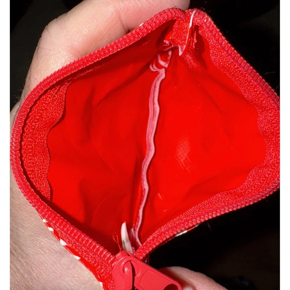 Lululemon Manifesto Love‎ Yourself Coin Purse Card Holder Wallet Red White NWOT